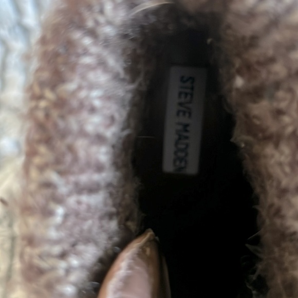 Steve Madden chunky heeled booties! Size 7M. Great condition! - Picture 4 of 5